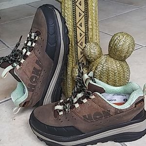 Womens Hoka Walker Hiker size 6